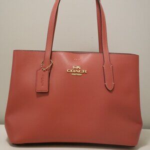 Coach Pink Leather Shoulder/Crossbody Bag